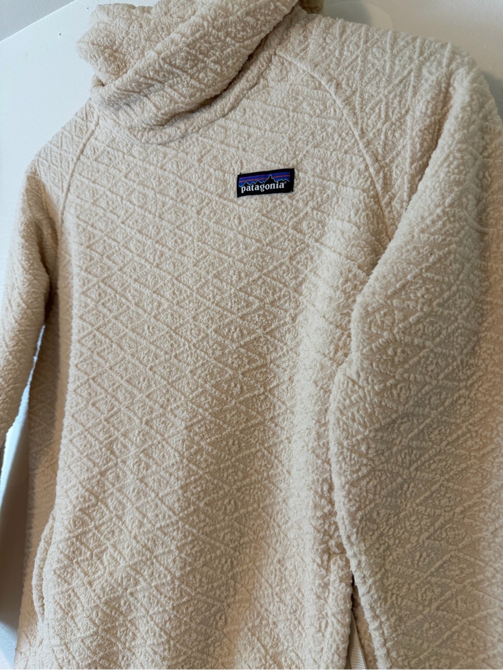 Patagonia Cream Sherpa Diamond Capra Cowl Neck Hoodie Sweatshirt Calcium - Picture 7 of 12